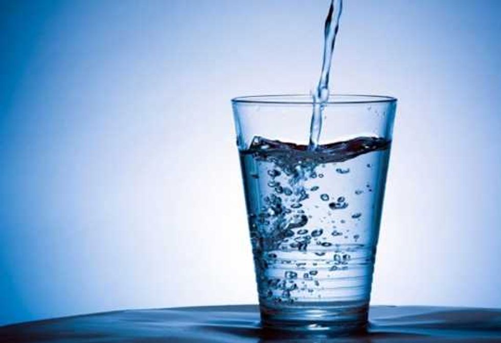 201312131107201.UH AGUA