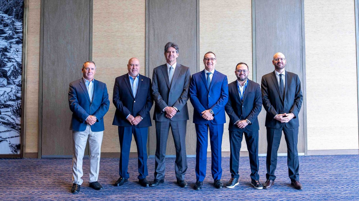 Aeropuerto Juan Santamaría recibe reconocimiento internacional por innovación en eficiencia energética