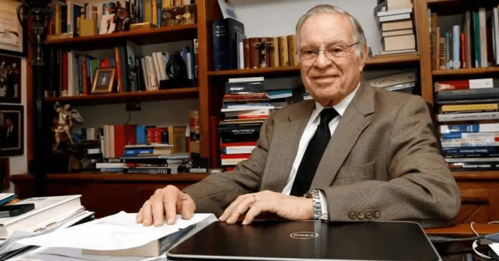 PUSC se disculpa con Miguel Ángel Rodríguez por haberlo separado del partido