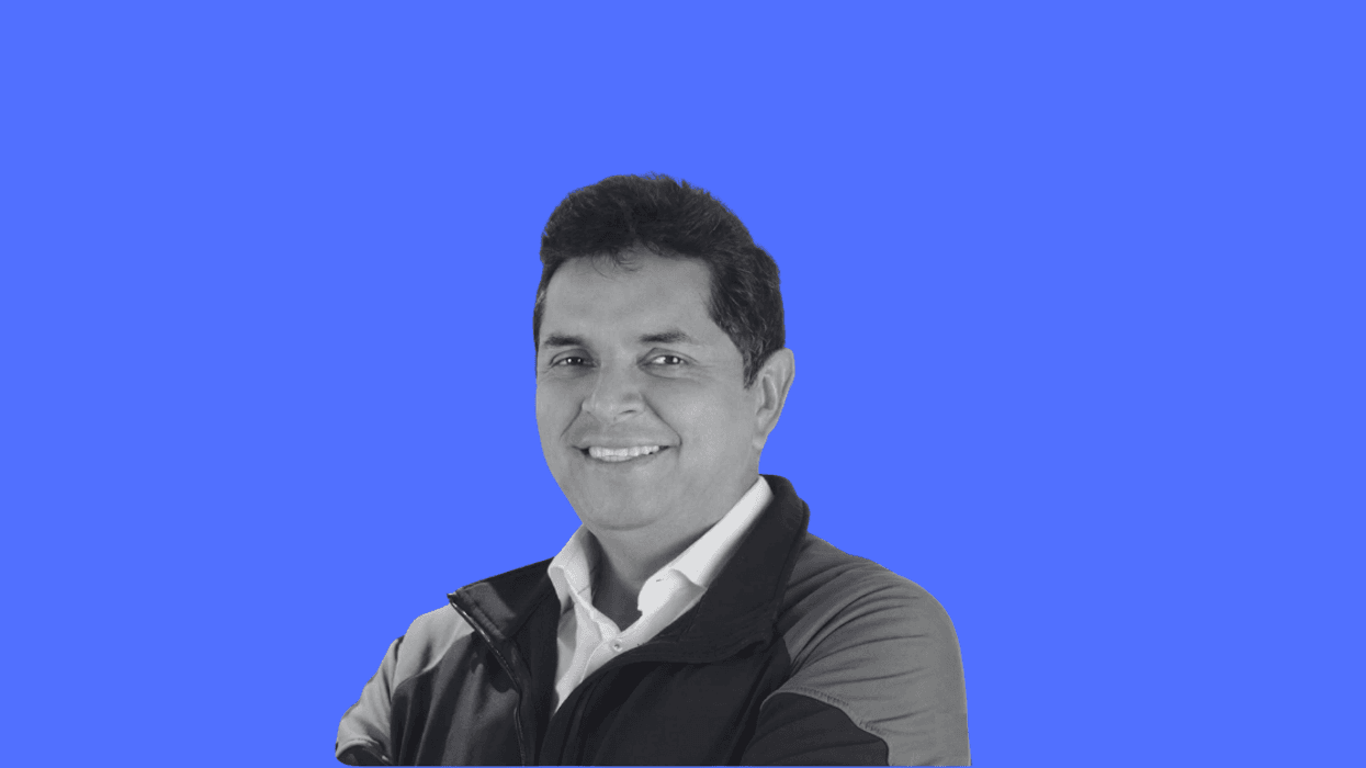 La IA propone y el ser humano dispone