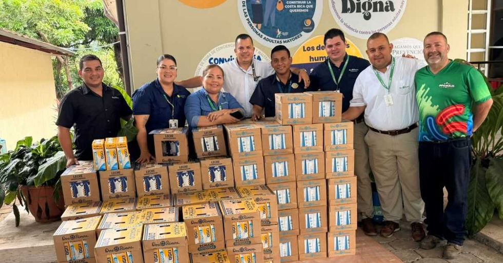 Dos Pinos dona 11 mil litros de leche a siete organizaciones sociales de Costa Rica