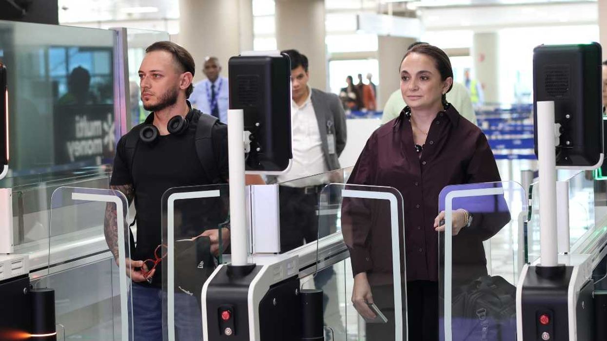 Aeropuerto Juan Santamaría activa eGates para agilizar el ingreso de pasajeros