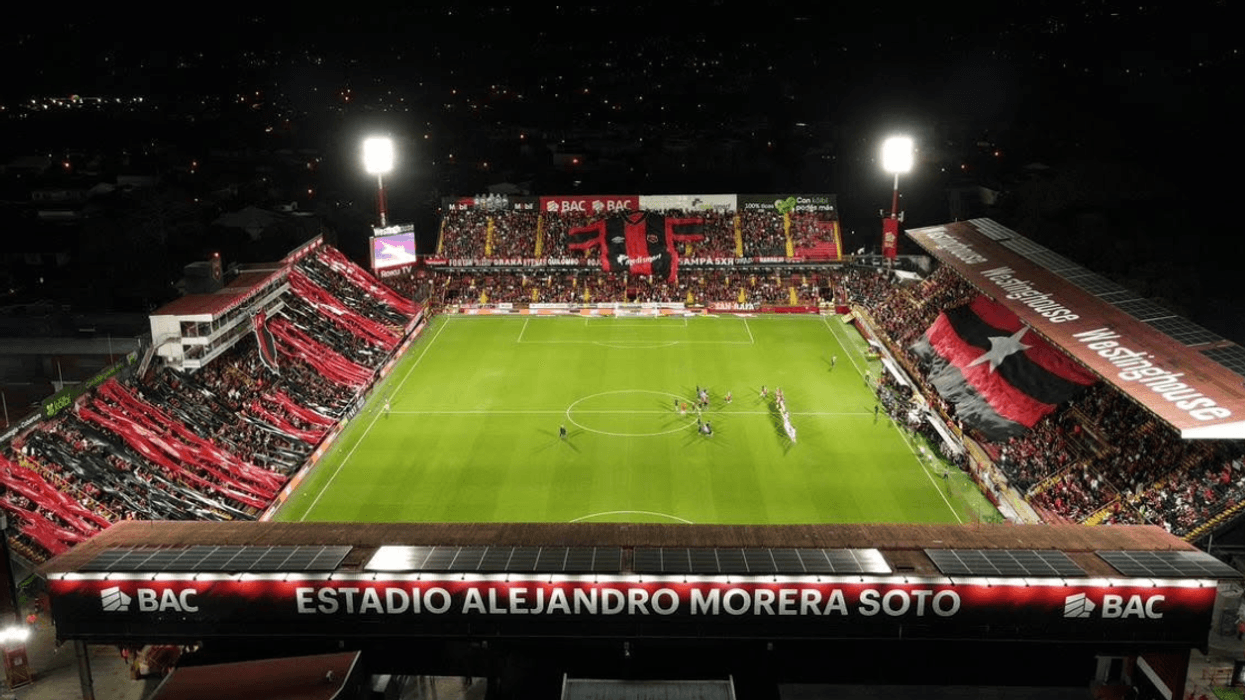 Alajuelense aplasta al Saprissa en recaudación de taquilla en la primera vuelta del Apertura 2026