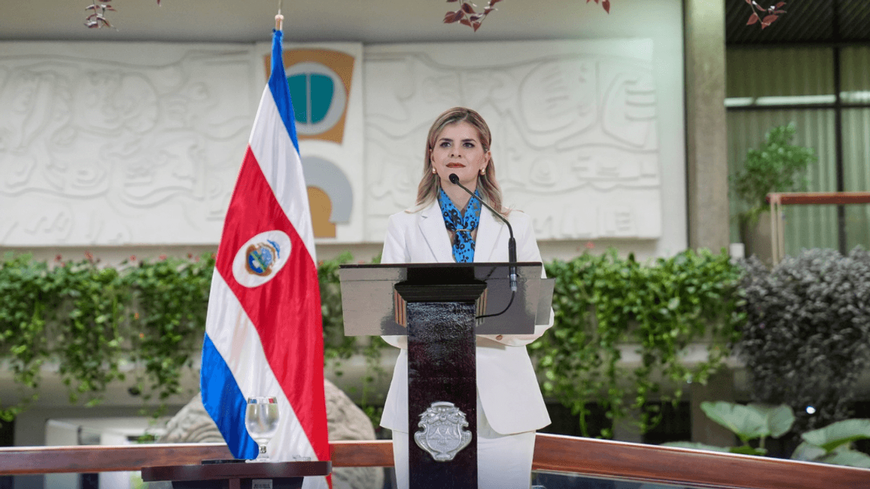 ¿Cuáles acciones fueron del agrado de los costarricenses y cuáles no en los primeros 100 días de Laura Fernández?