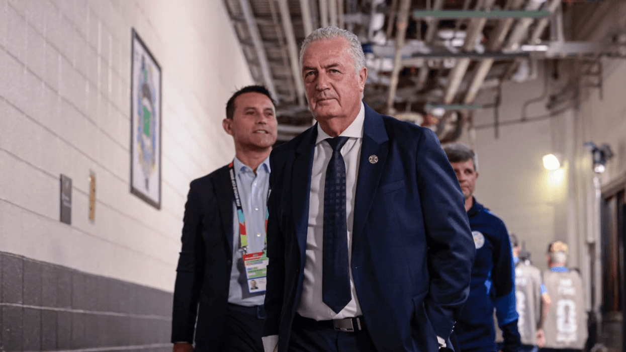 Gustavo “Lechuga” Alfaro define la selección con la que buscará clasificar al Mundial 2030