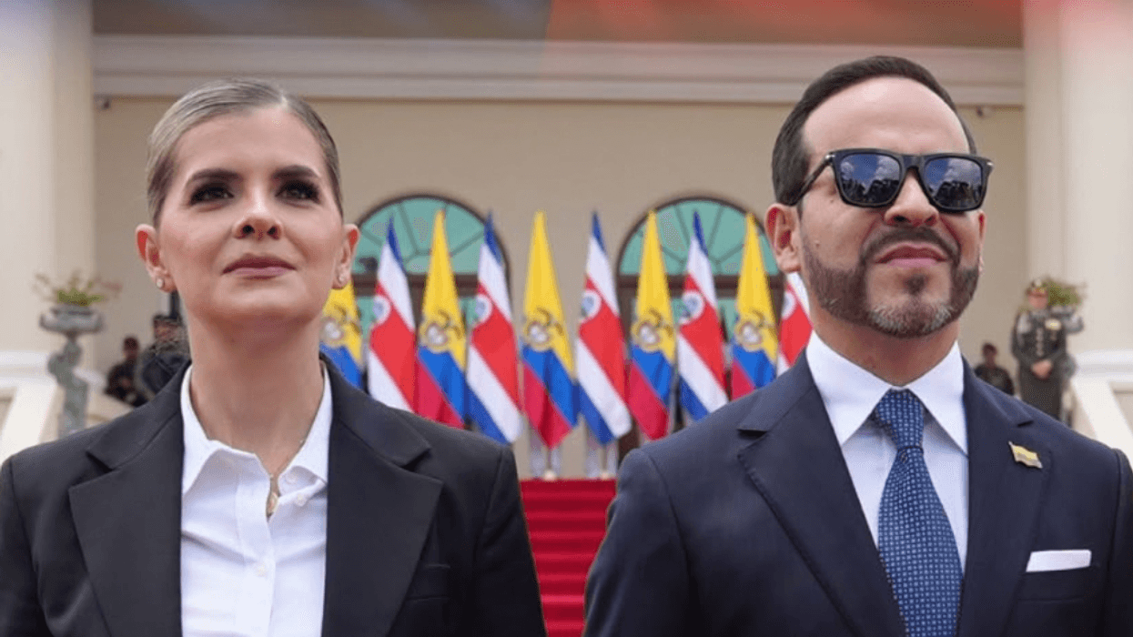 Presidente de Colombia le pide a Laura Fernández eliminar visa de ingreso para colombianos