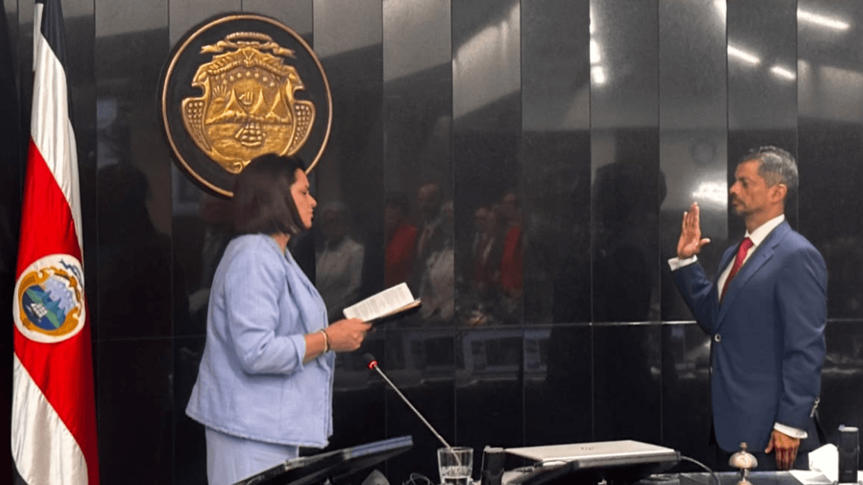 Carlo Díaz es reelecto cuatro años más como fiscal general