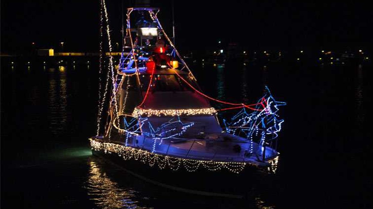 Navidad llegará a Quepos en barcos