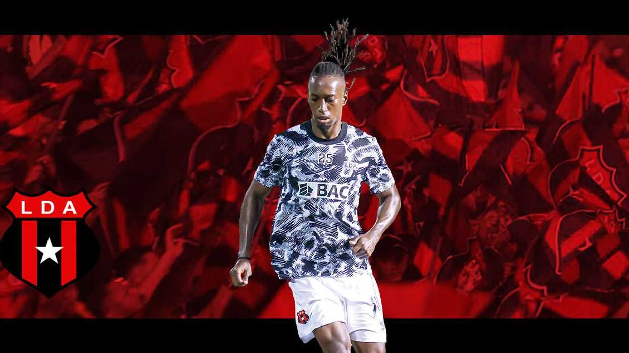 Fanáticos del Alajuelense buscan liquidar a Roan