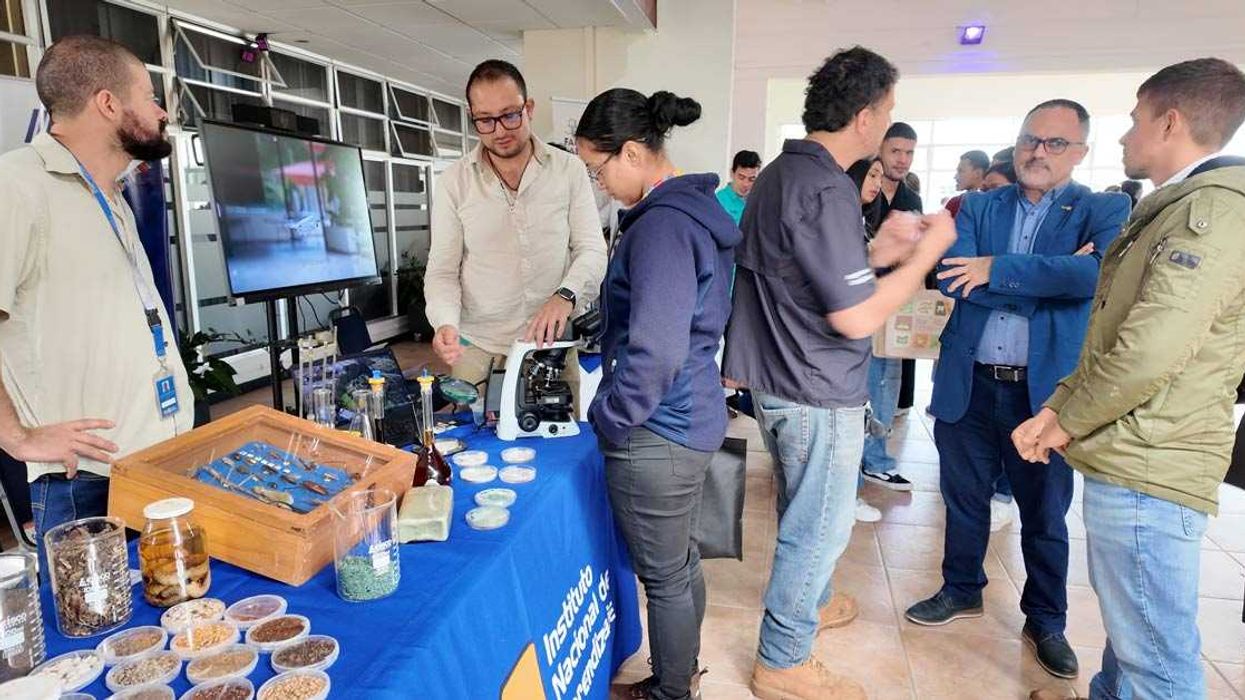 Jóvenes llevan inteligencia artificial y tecnología al sector agroalimentario