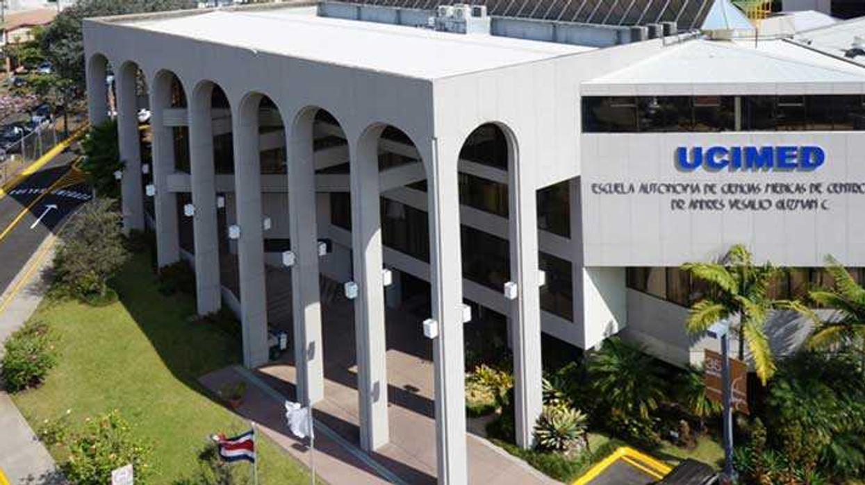 UCIMED: Cuatro décadas de excelencia comprobada