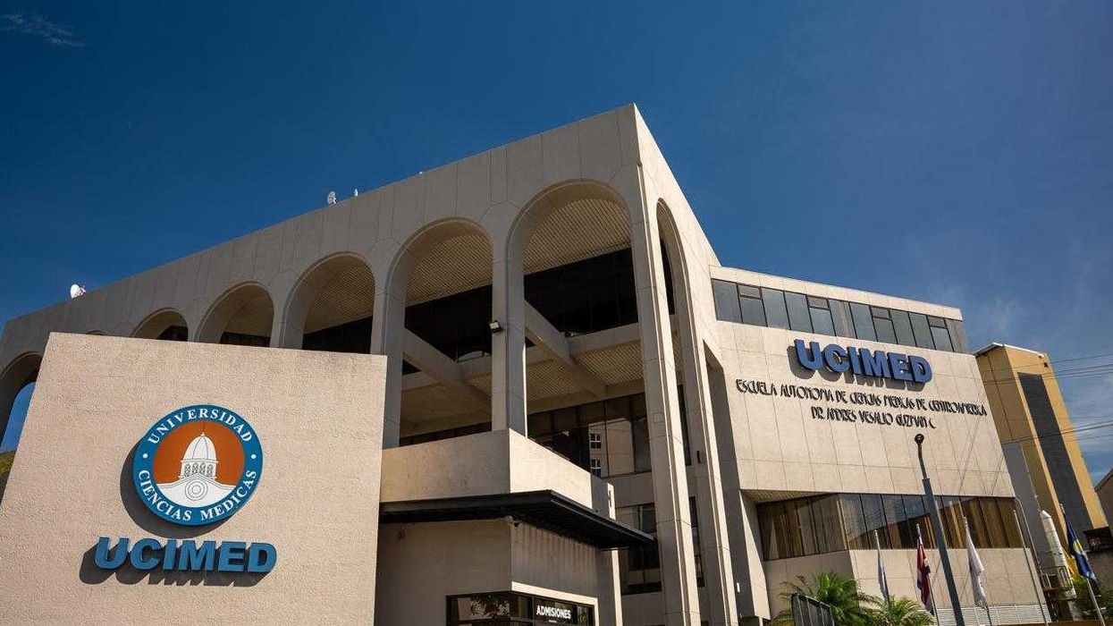 UCIMED logra la mayor aprobación en examen para ejercer medicina en Costa Rica