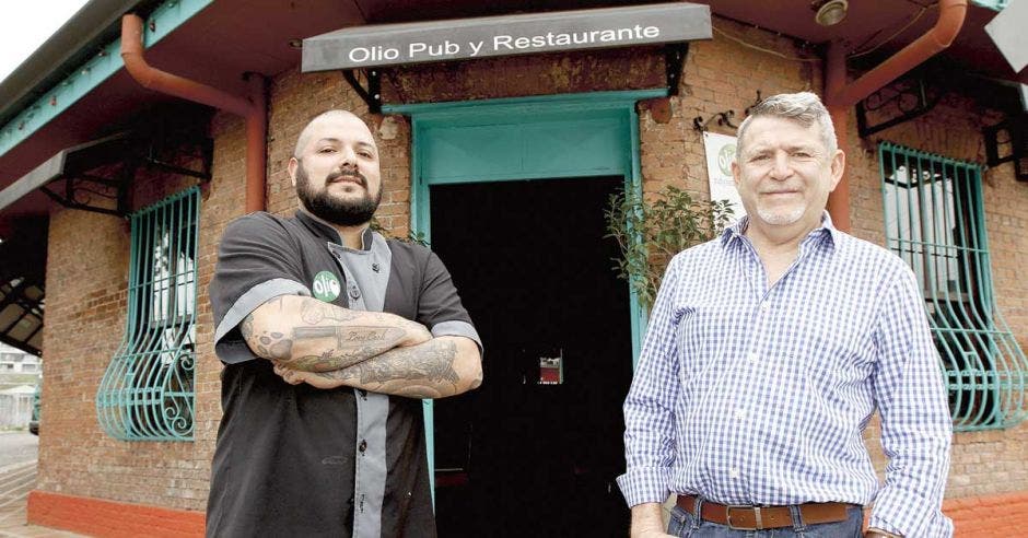 restaurante Olio en Escalante, con chef y propietario