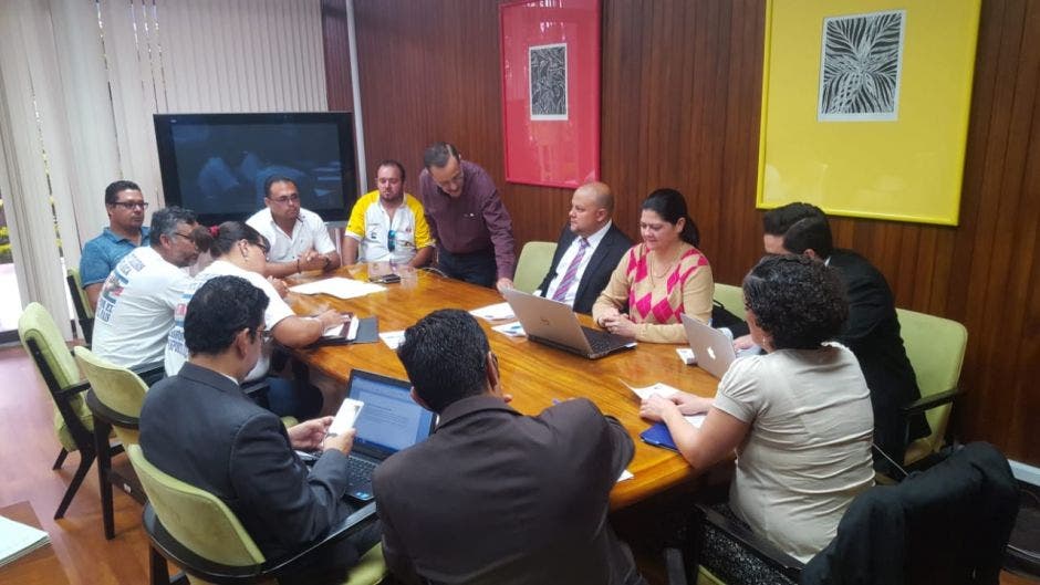 Reunión traileros. Casa Presidencial.