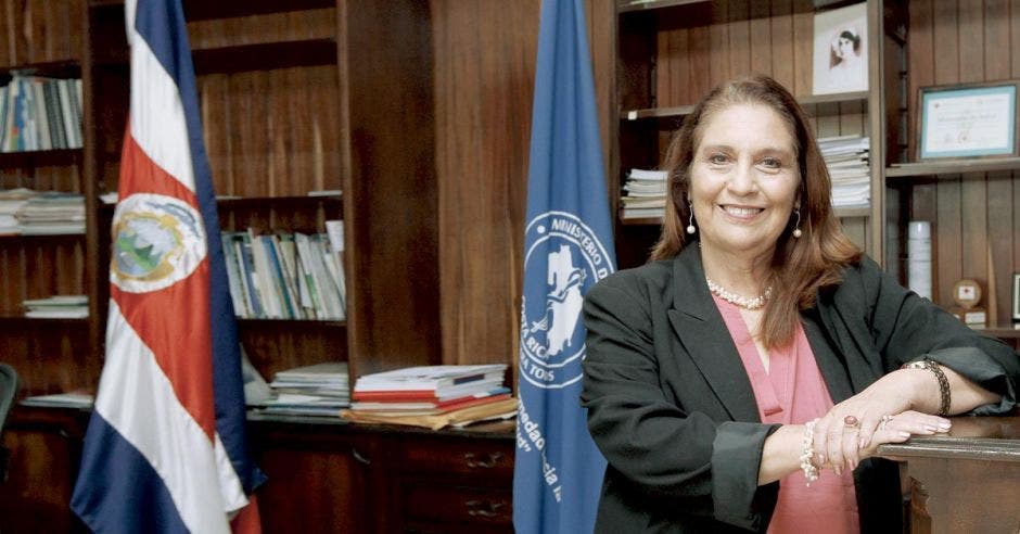 Giselle Amador, ministra de Salud