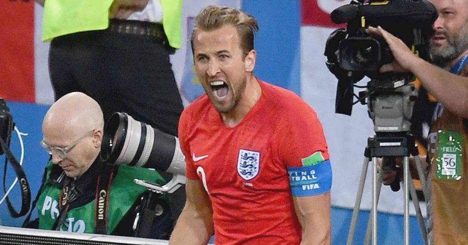 Harry Kane celebra un gol con Inglaterra