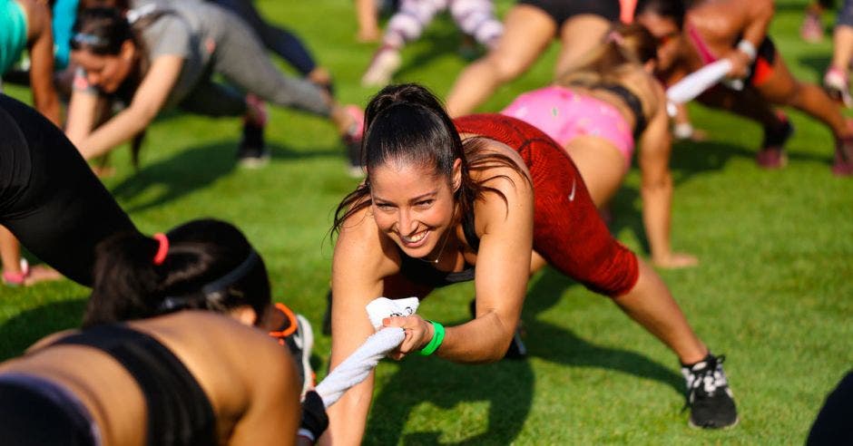 Mujer entrenando