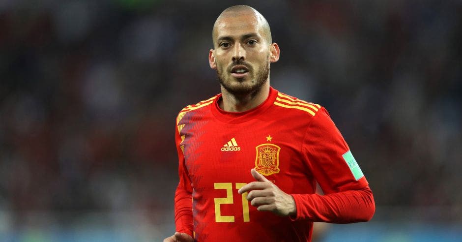 David Silva y Gerard Piqué se retiraron de la selección española, anteriormente lo hizo Andrés Iniesta