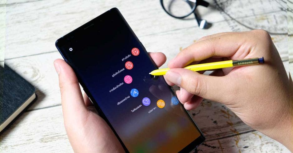 Usuario prueba el Galaxy Note 9