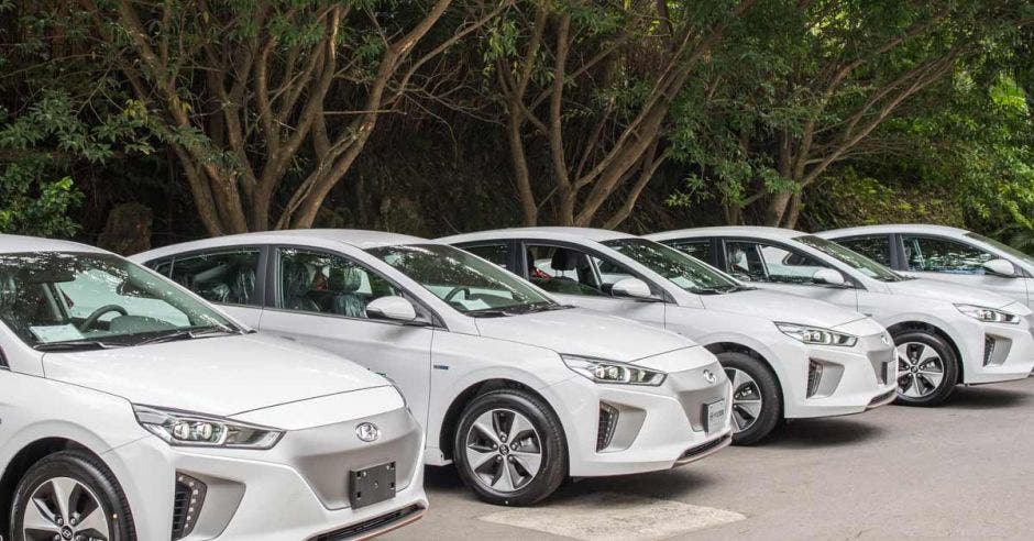 El Hyundai Ioniq eléctrico cuenta con motor de 88 kWh (equivalente a unos 118 caballos de fuerza). Cortesía Hyundai Costa Rica/La República