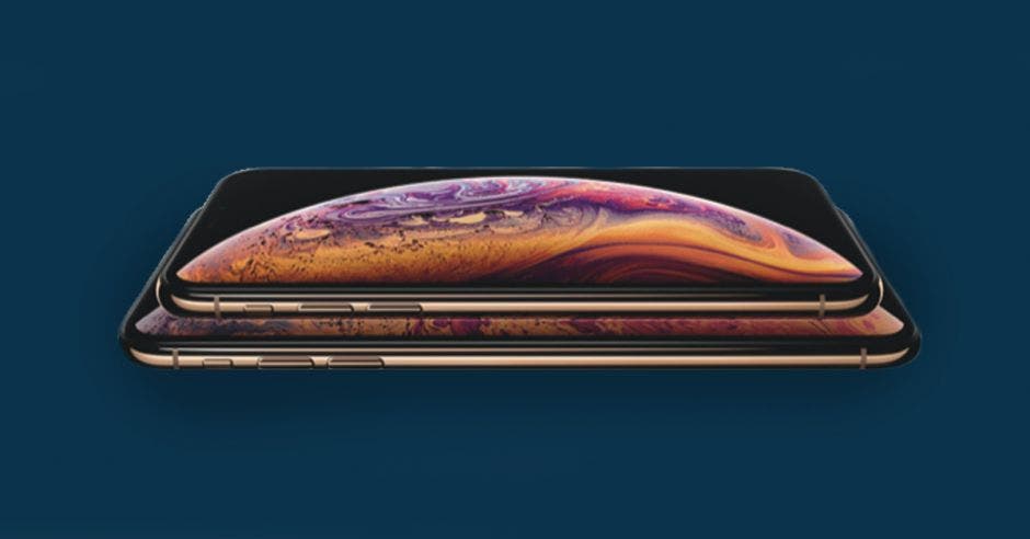 El celular iphone XS en sus dos versiones