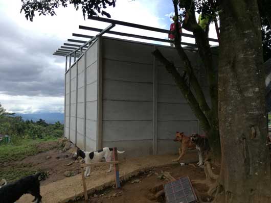 Una bodega en construcción