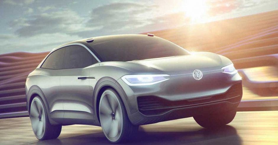 En el futuro, todos los vehículos de Volkswagen se convertirán en centros móviles del "Internet de las cosas" vinculados por Microsoft Azure. VW/La República