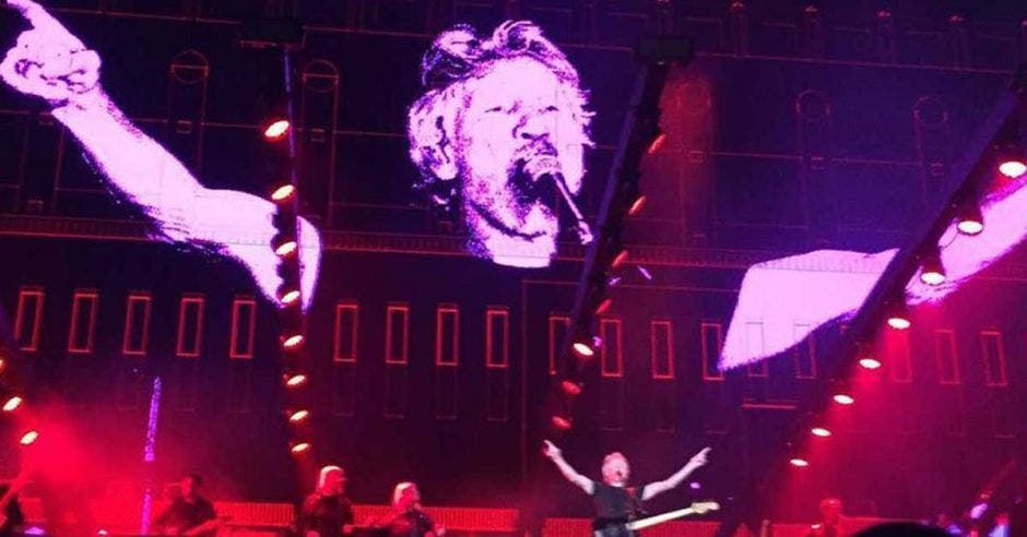 Roger Waters