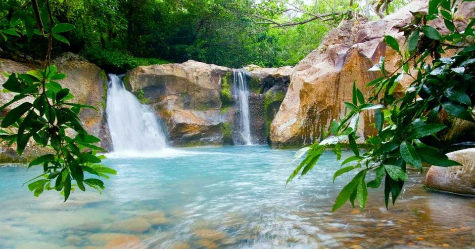 Una fuente de agua