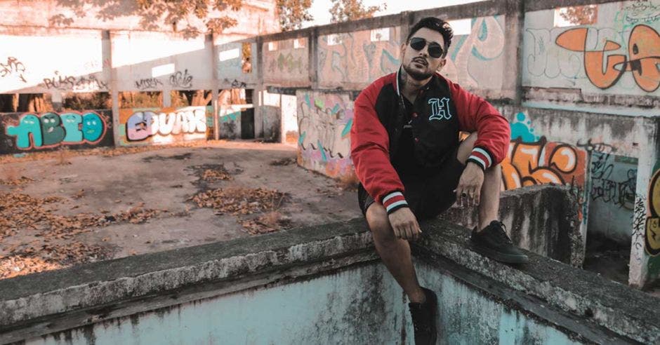 Pie de foto: El cantante nacional empezará en inicios de 2019 la producción de su primer disco en Colombia. Cortesía Dani Maro/La República.