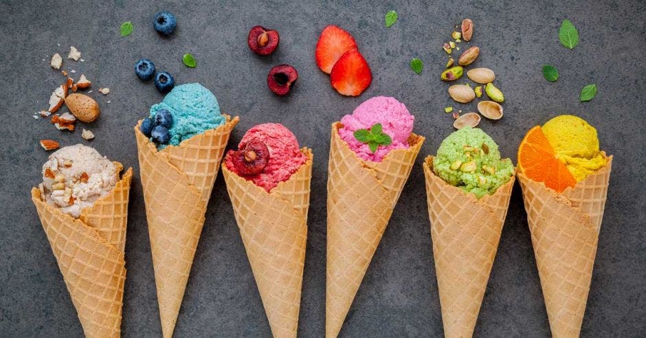 helado de diferentes colores