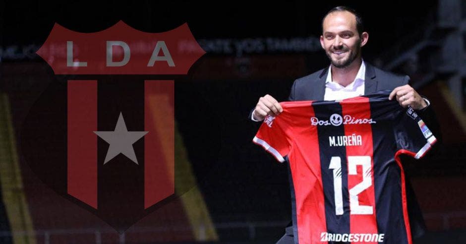 Alajuelense sigue dotando su ofensiva con la incorporación de Marco Ureña. LDA/La República