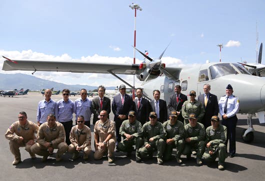 Los aviones Harbin Y12E en la base del Servicio Vigilancia Aérea en el aeropuerto Juan Santamaría.