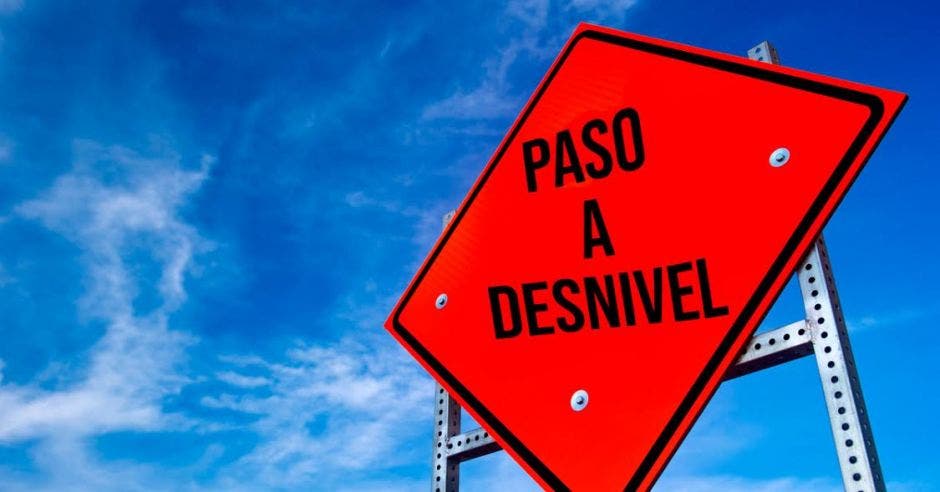 paso a desnivel