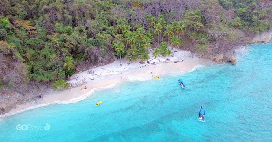 Deberá caminar alrededor de 6 kilómetros desde el inicio del Refugio para llegar a Playa Quesera con aguas cristalinas. GOPlaya/La República