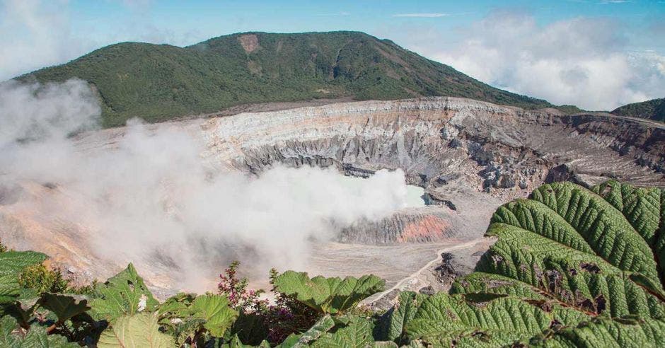 Un volcán