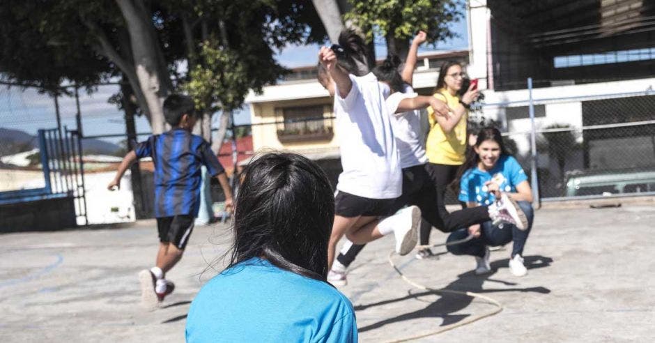 niños jugando