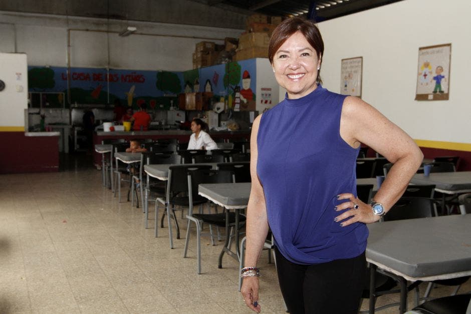 Iniciativa va dirigida a jóvenes estudiantes de la Escuela 15 de Agosto y CTP Uladislao Gámez afirma Catalina Chaves, directora ejecutiva de la Casa de los Niños. Esteban Monge/La República