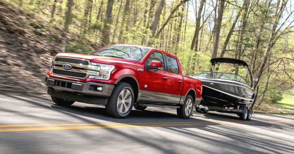 Esto se produce luego de las pruebas realizadas por la National Highway Traffic Safety Administration, que otorgó a la F-150 doble cabina cinco estrellas como vehículo en su totalidad. Cortesía Ford/La República