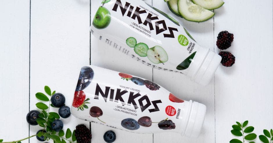 botellas de yogur Nikkos