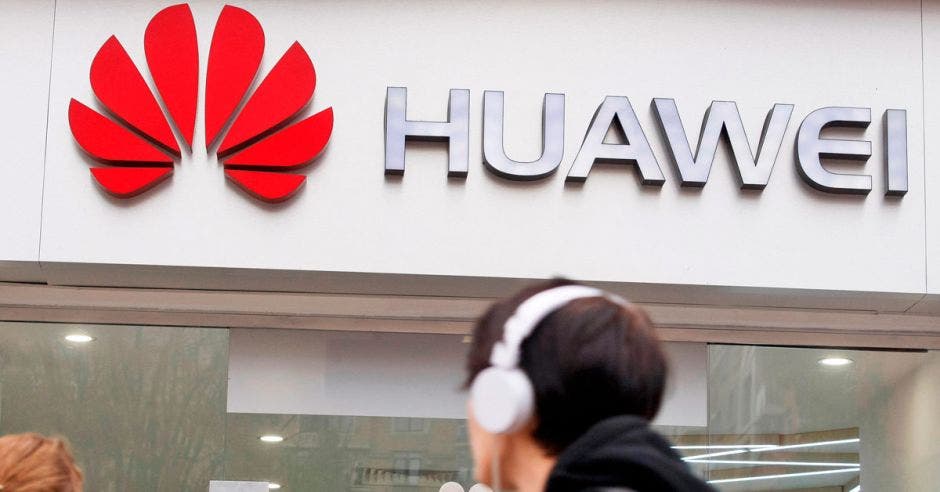 foto de logo de huawei