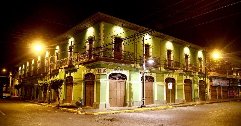 El edificio de Correos y Telégrafos es una de las edificaciones patrimoniales