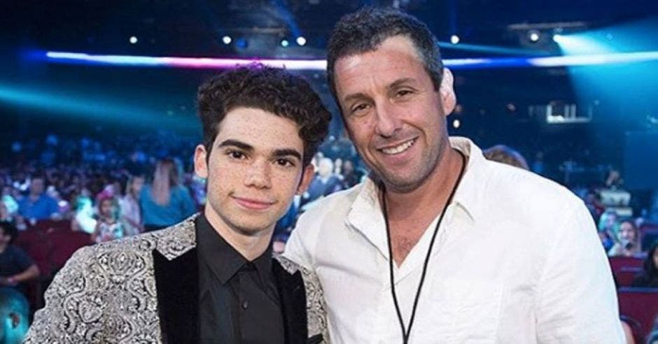 adam sandler y cameron boyce