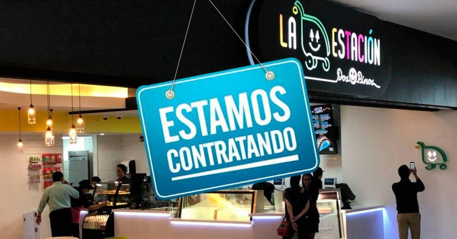 rótulo que dice: estamos contratando