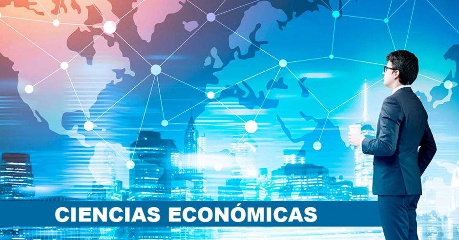 Una persona analizando un mapa y con un cintillo que dice Ciencias Económicas