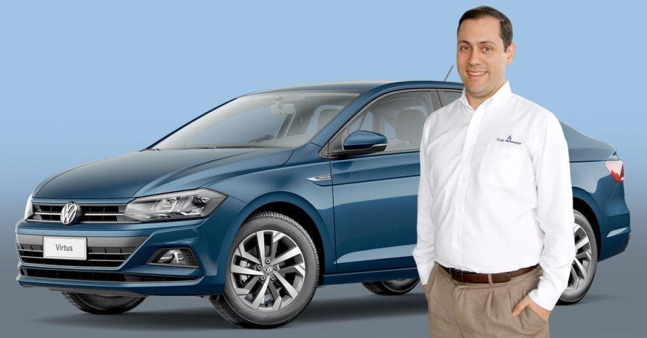 miguel gorrías y un volkswagen virtus