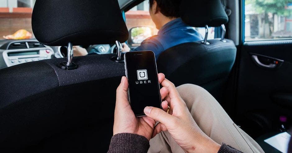 Uber tiene cuatro años de estar en el país. Archivo/La República