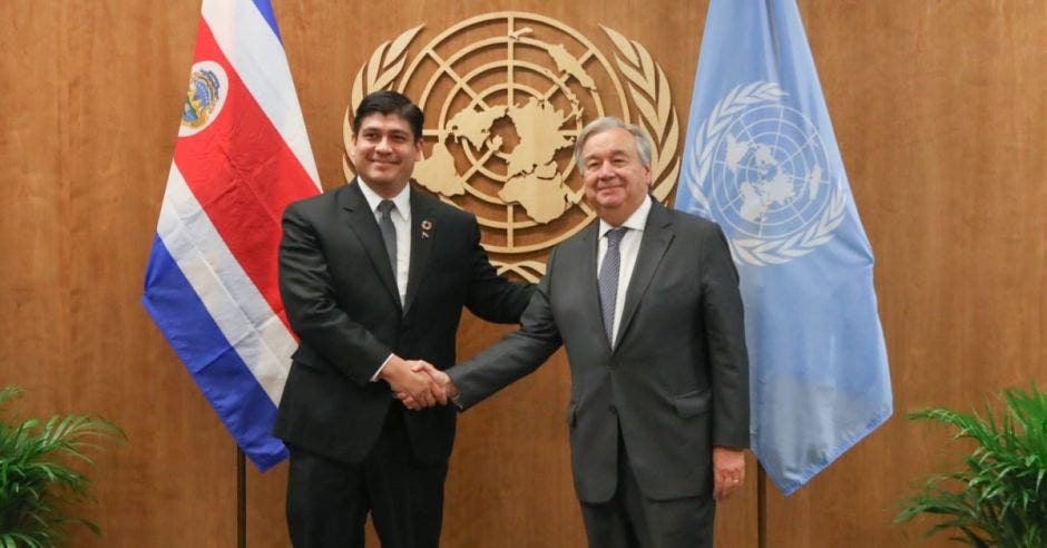 Carlos Alvarado, presidente de la República y  Antonio Guterres, secretario de la ONU. Archivo/La República