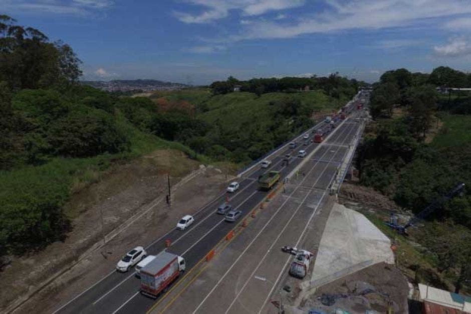 Puente Alfredo González Flores