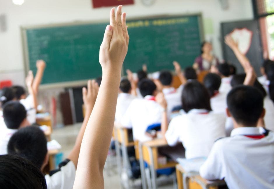 Unos alumnos en una clase